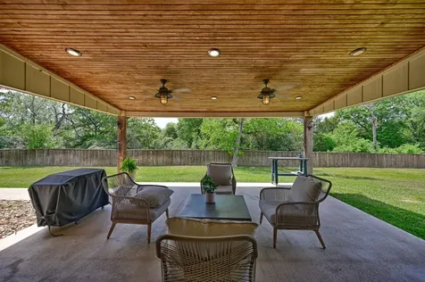 2245 Strangmeier Road Brenham TX 77833