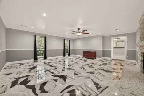 2239 Parkdale Drive Houston TX 77339