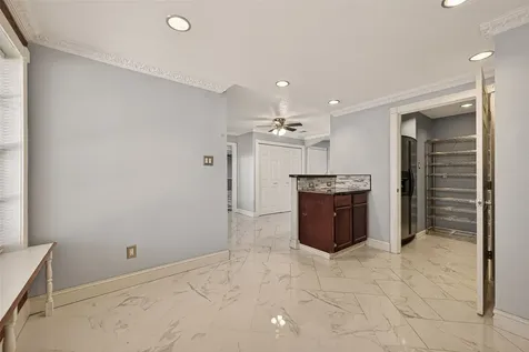 2239 Parkdale Drive Houston TX 77339