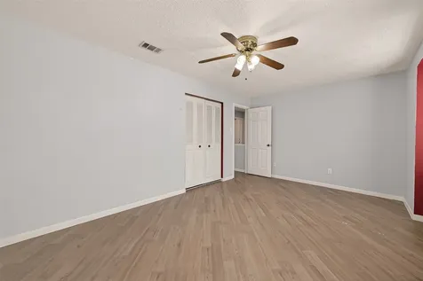 2239 Parkdale Drive Houston TX 77339