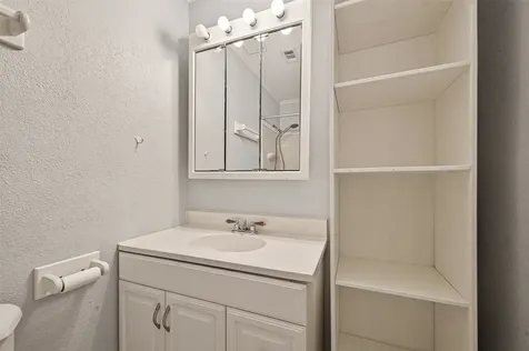 2239 Parkdale Drive Houston TX 77339