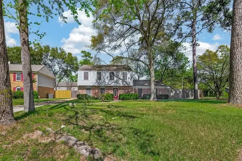 2239 Parkdale Drive Houston TX 77339