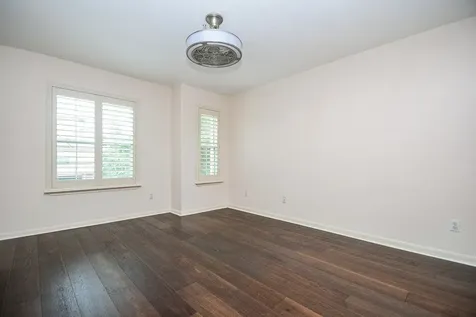 2710 Grants Lake Boulevard K4 Sugar Land TX 77479