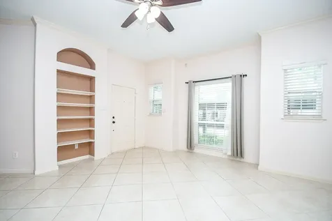 2710 Grants Lake Boulevard K4 Sugar Land TX 77479