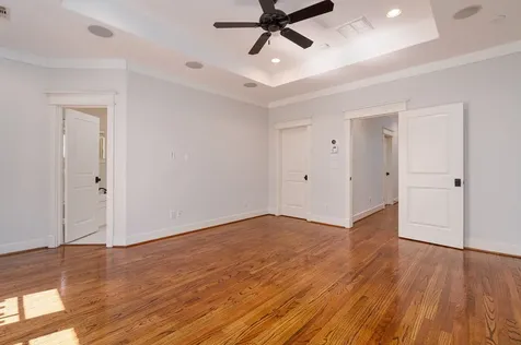 225 Knox Street Houston TX 77007