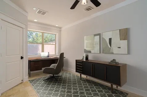 225 Knox Street Houston TX 77007