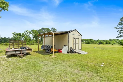 48 Nelwyn Drive Huntsville TX 77320