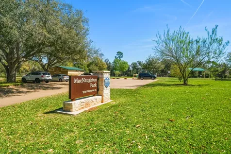 3322 Point Clear Drive Missouri City TX 77459