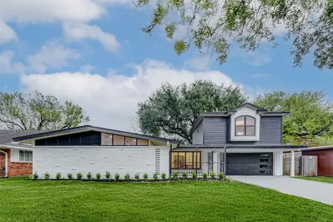9219 Timberside Drive Houston TX 77025