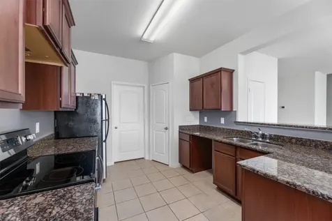 9715 Blue Sapphire Drive Rosharon TX 77583