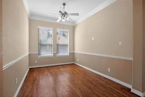 11638 Royal Oaks View Houston TX 77082