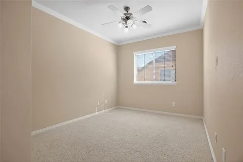 11638 Royal Oaks View Houston TX 77082