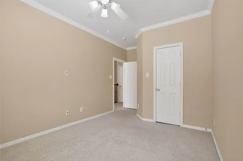11638 Royal Oaks View Houston TX 77082