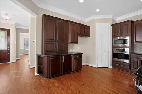 11638 Royal Oaks View Houston TX 77082