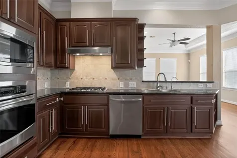 11638 Royal Oaks View Houston TX 77082