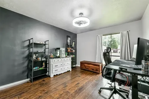 2313 E Clare Street Deer Park TX 77536