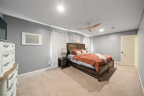 5818 Verdome Lane Houston TX 77092