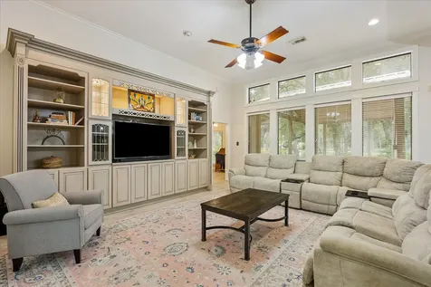 4803 County Road 197 Alvin TX 77511
