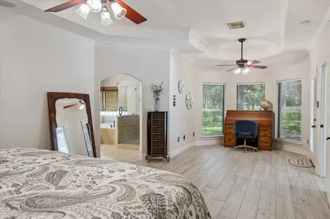 4803 County Road 197 Alvin TX 77511
