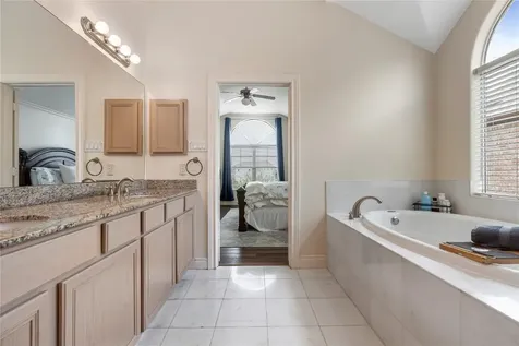 5733 Kansas Street Houston TX 77007