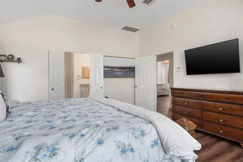 5733 Kansas Street Houston TX 77007