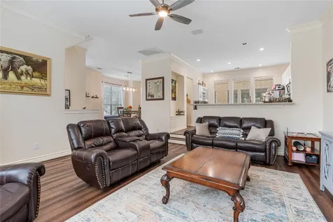 5733 Kansas Street Houston TX 77007