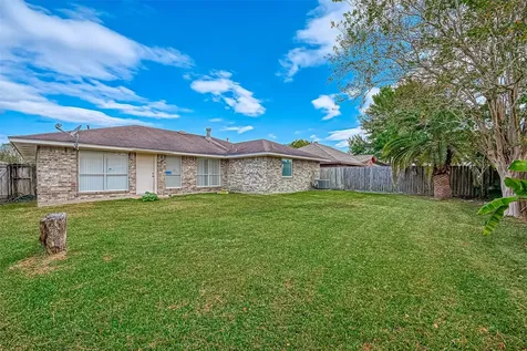 9466 Coast Bridge Street Houston TX 77075