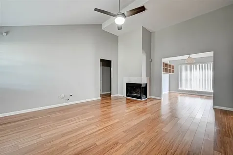 9466 Coast Bridge Street Houston TX 77075