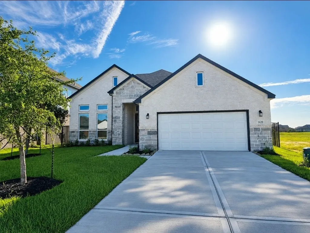 2825 Golden Isle Drive Texas City TX 77568