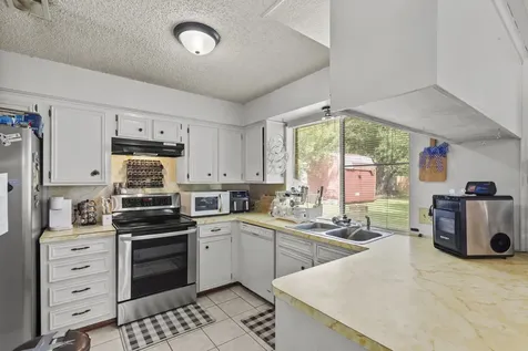 3731 Avenue G 1/2 Santa Fe TX 77510