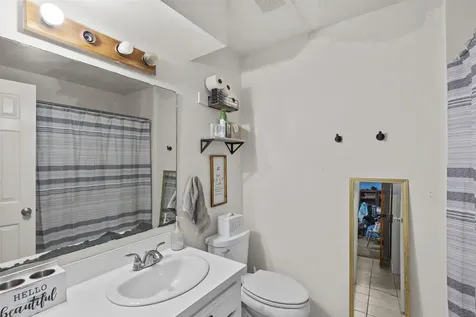 3731 Avenue G 1/2 Santa Fe TX 77510