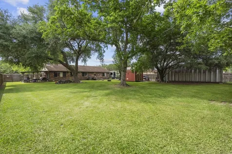 3731 Avenue G 1/2 Santa Fe TX 77510