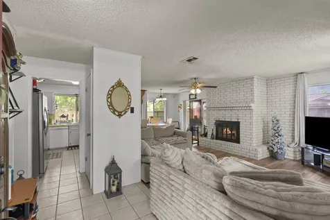 3731 Avenue G 1/2 Santa Fe TX 77510