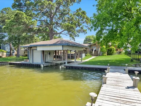 115 Harbor Addition Drive Livingston TX 77351