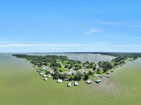 115 Harbor Addition Drive Livingston TX 77351