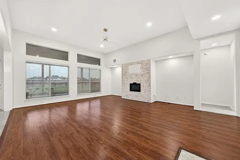 22303 Naple Hollow Lane Richmond TX 77469