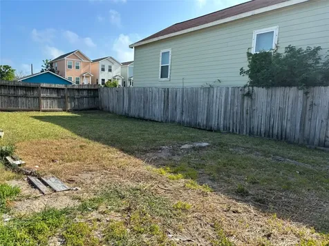 5306 Avenue L Galveston TX 77551