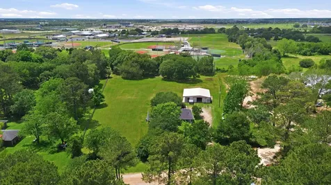 19819 Hampton Wood Drive Tomball TX 77377