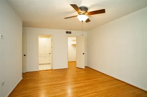 4522 Briarbend Drive Houston TX 77035