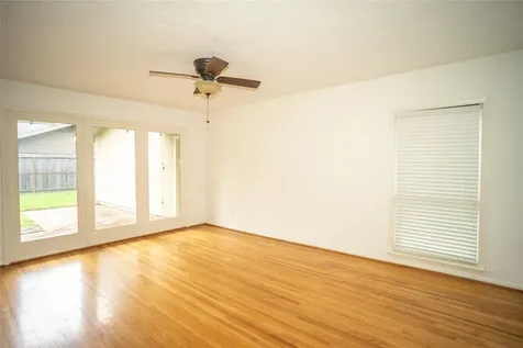 4522 Briarbend Drive Houston TX 77035