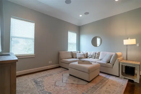 1036 Alexander Street Houston TX 77008