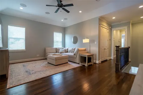 1036 Alexander Street Houston TX 77008
