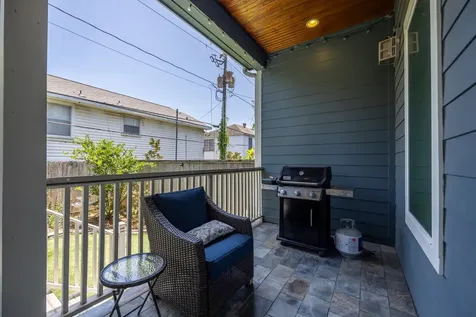 1036 Alexander Street Houston TX 77008