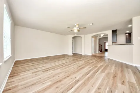 1914 Grandoak Drive Pearland TX 77581