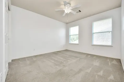 1914 Grandoak Drive Pearland TX 77581