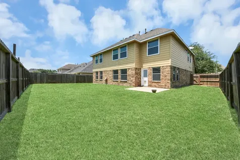 1914 Grandoak Drive Pearland TX 77581