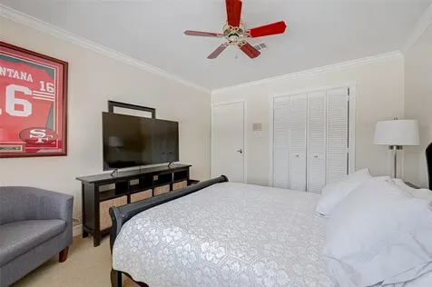 6329 Del Monte Drive 100 Houston TX 77057