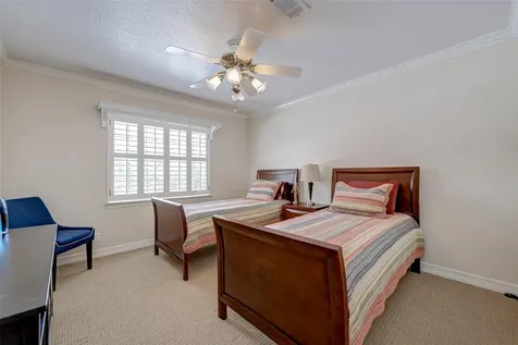 6329 Del Monte Drive 100 Houston TX 77057