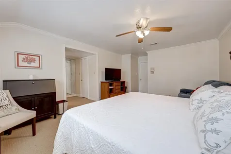 6329 Del Monte Drive 100 Houston TX 77057