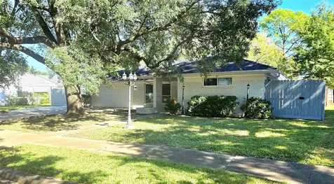 11907 Renwick Drive Houston TX 77035